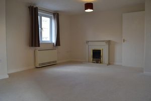 Lounge- click for photo gallery
